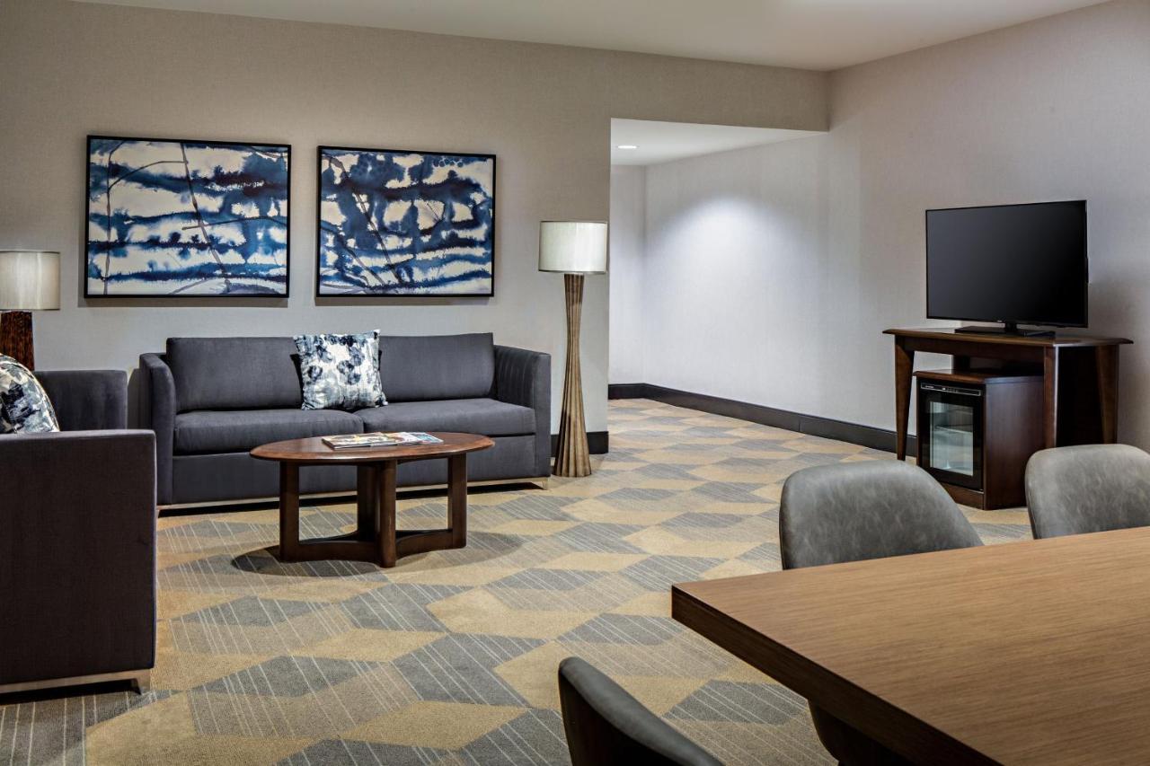 Sheraton Dallas Hotel Exterior foto